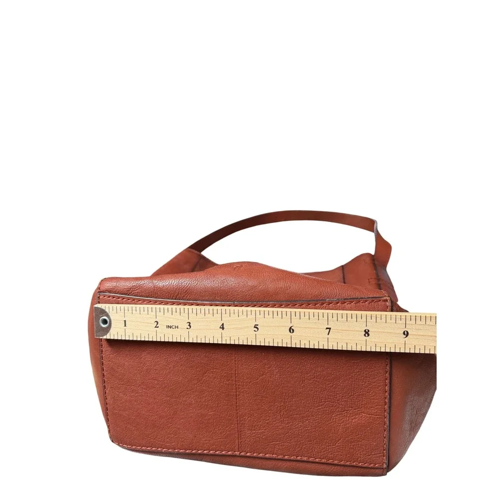 Frye Lena Hobo Bag Cognac Brown Leather Small Bucket Crossbody DB323